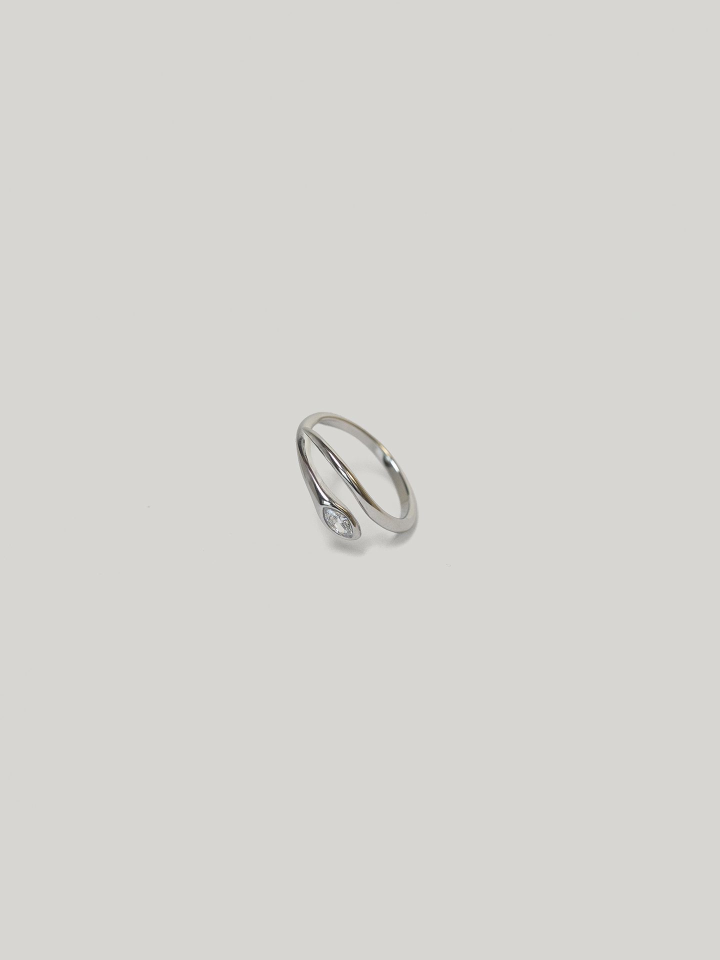 Elegance Silver Ring