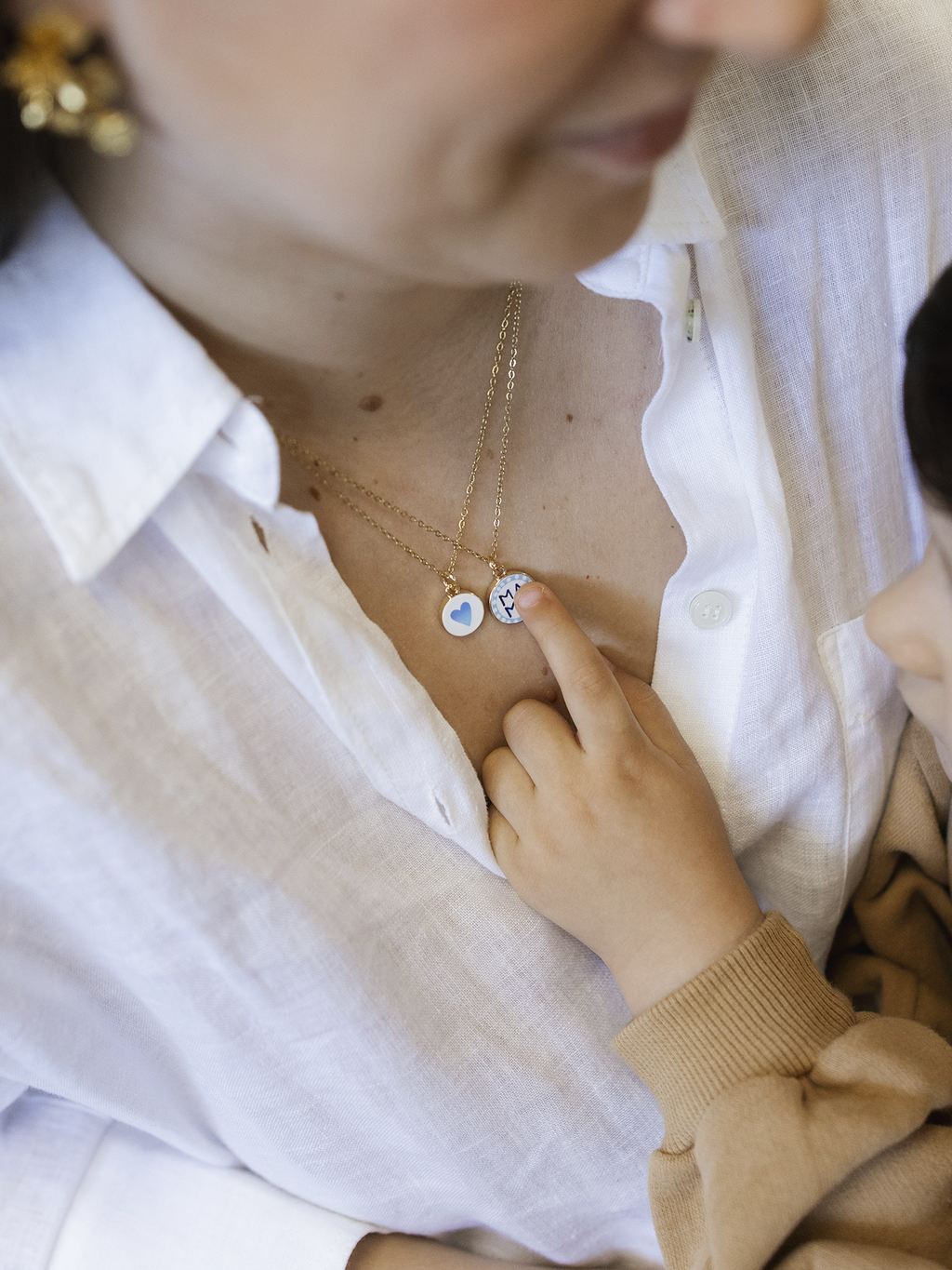MAMA NECKLACE